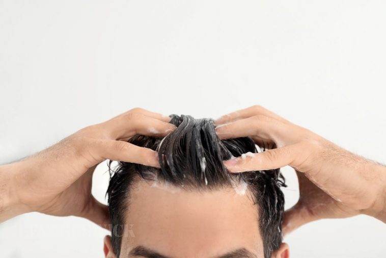 4 Things To Avoid in Your Shampoo and Conditioner Levi Keswick
