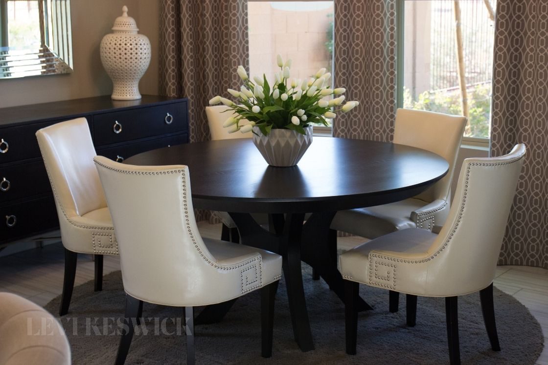 Stay a While: How To Make Your Dining Room More Welcoming