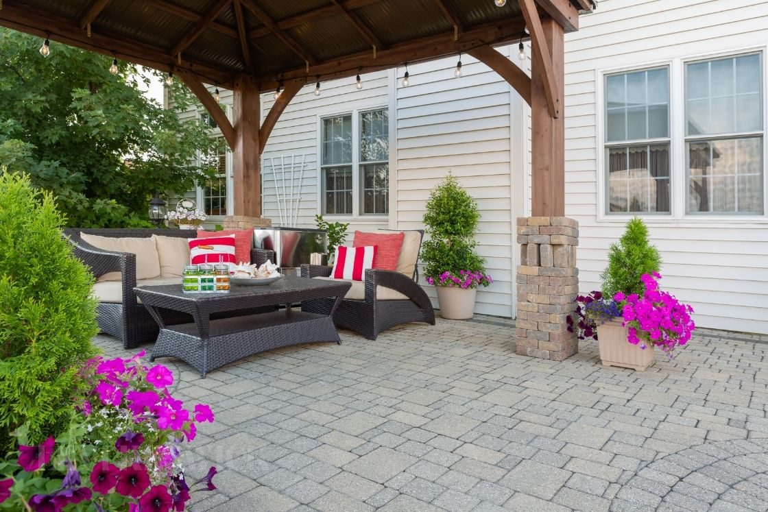 How to Create the Perfect Backyard Patio