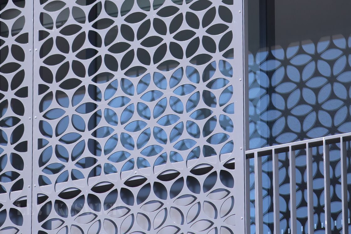 Uses for Decorative Metal Screens in Home Design